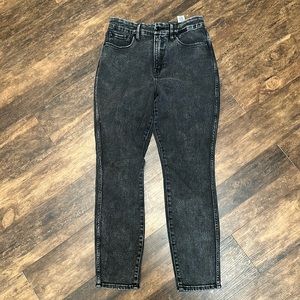 Size 8 Good American Good Curve Jeans